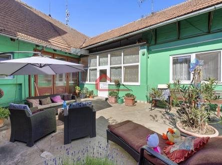 foto: 3 | Prodej - dům/vila, 288 m²