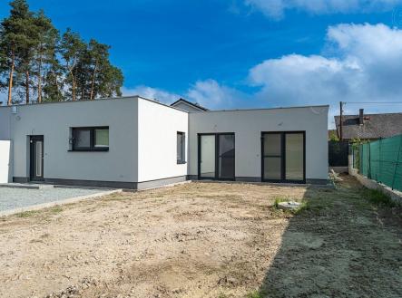 . | Prodej - dům/vila, 100 m²