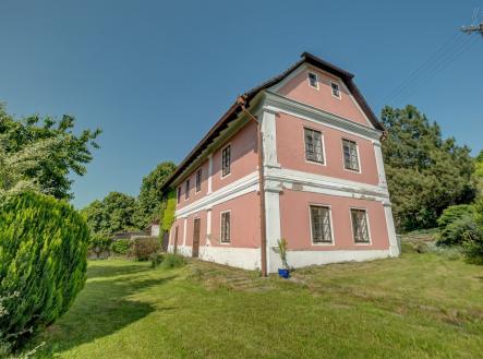 . | Prodej - dům/vila, 166 m²