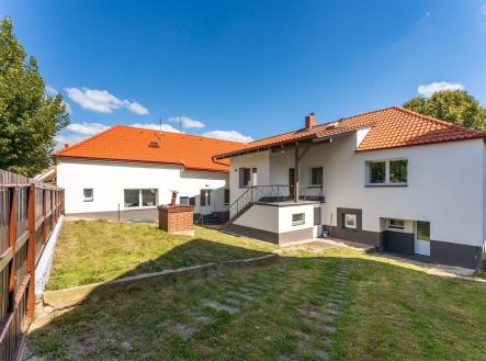 . | Prodej - dům/vila, 320 m²