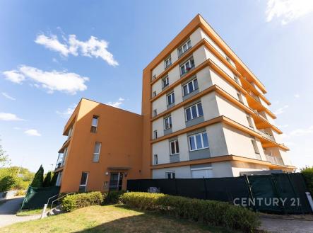 . | Prodej bytu, 1+kk, 40 m²