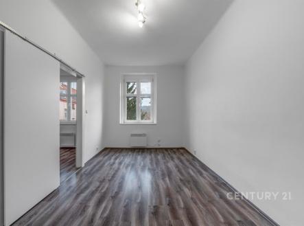 . | Pronájem bytu, 1+1, 39 m²