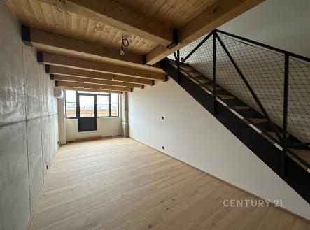 . | Prodej bytu, 3+kk, 70 m²