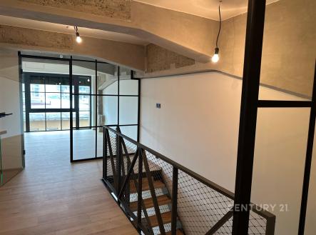 . | Prodej bytu, 3+kk, 70 m²