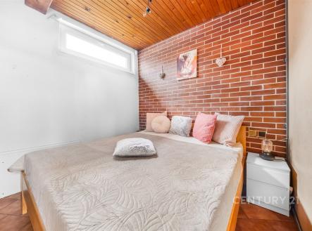 . | Prodej - dům/vila, 230 m²