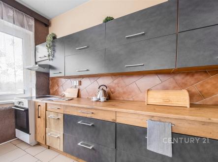 . | Prodej - dům/vila, 230 m²