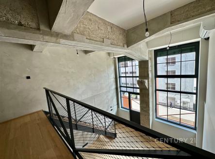 . | Prodej bytu, 2+kk, 77 m²