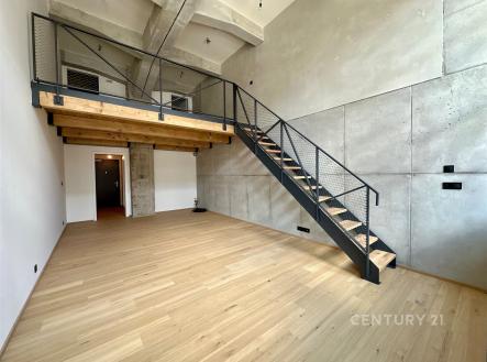 . | Prodej bytu, 2+kk, 77 m²