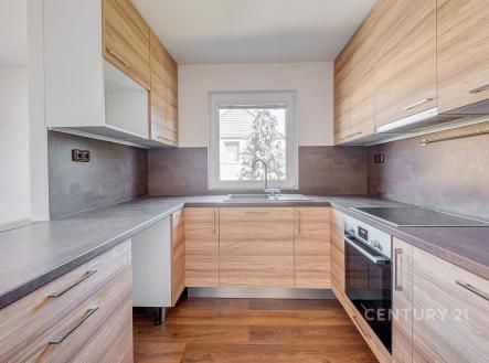 . | Prodej bytu, 4+kk, 97 m²