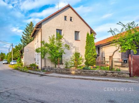 . | Prodej - dům/vila, 303 m²
