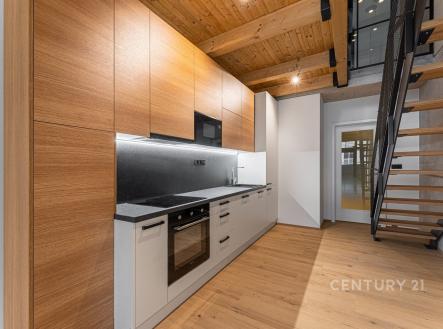 . | Pronájem bytu, 3+kk, 66 m²