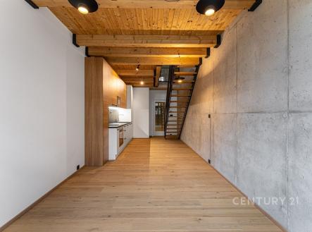 . | Pronájem bytu, 3+kk, 66 m²