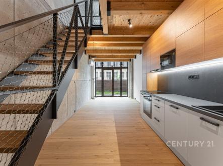 . | Pronájem bytu, 3+kk, 66 m²