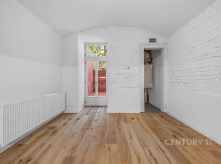 . | Pronájem bytu, 2+kk, 50 m²