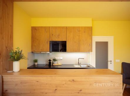 . | Prodej bytu, 1+kk, 27 m²