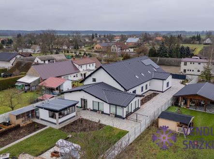 dům | Prodej - dům/vila, 331 m²