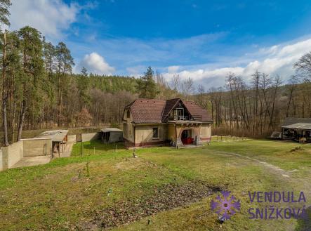 nemovitost | Prodej - dům/vila, 180 m²