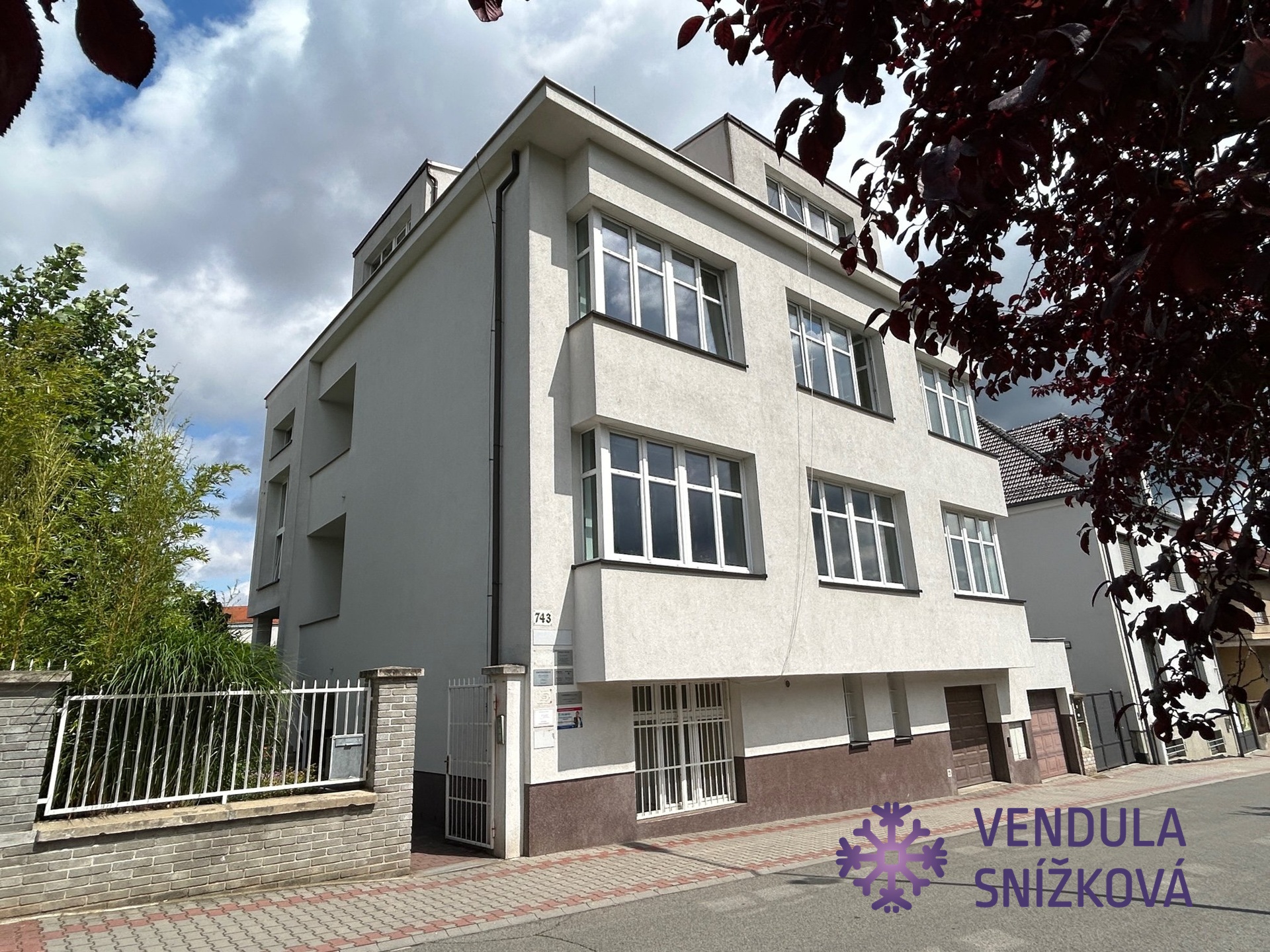 dům