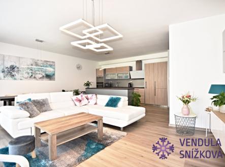 obývací pokoj s kuchyní | Pronájem bytu, 3+kk, 134 m²