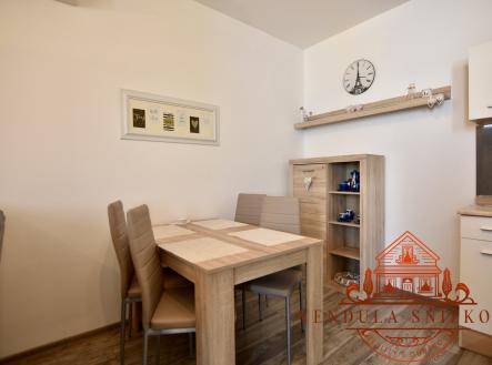 jídelní část | Prodej bytu, 1+kk, 37 m²