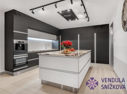 kuchyně | Prodej - dům/vila, 331 m²