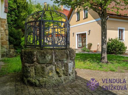 nemovitosti | Prodej - dům/vila, 180 m²