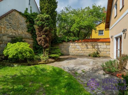 nemovitosti | Prodej - dům/vila, 180 m²