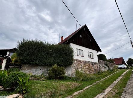 . | Prodej - dům/vila, 146 m²