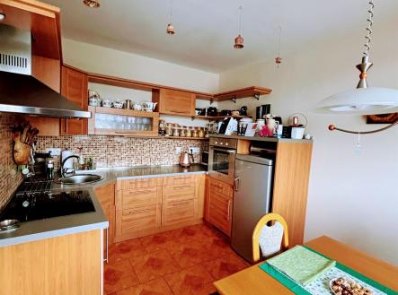 . | Pronájem bytu, 3+1, 74 m²