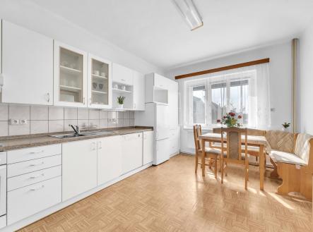 DSC05350.jpg | Prodej - dům/vila, 260 m²