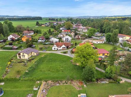 Prodej - pozemek pro bydlení, 978 m² obrázek