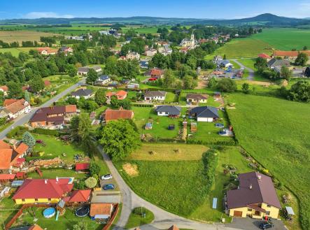 Prodej - pozemek pro bydlení, 978 m² obrázek