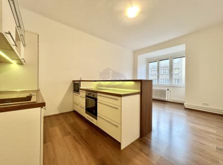 Pronájem bytu, 3+kk, 70 m²