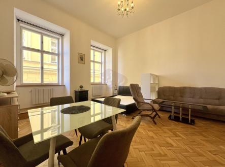 Pronájem bytu, 1+1, 35 m² obrázek