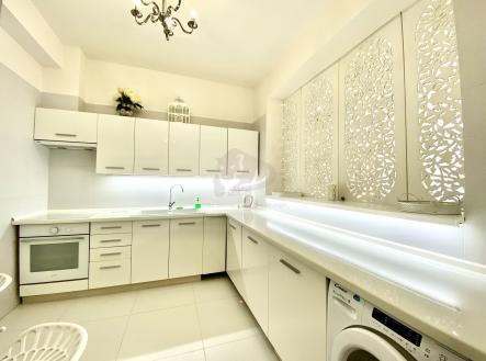 Pronájem bytu, 1+1, 50 m²