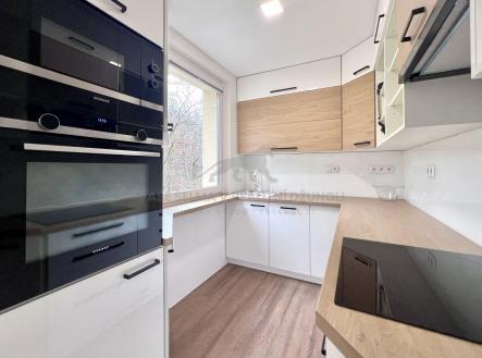 Pronájem bytu, 2+kk, 51 m²