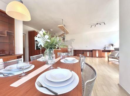 Prodej bytu, 4+kk, 136 m²