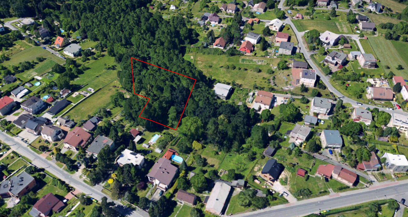 Prodej investiční pozemek 3922 m² v Horní Lutyni, okres Karviná