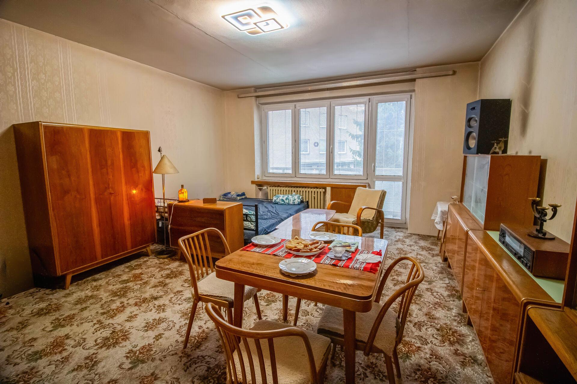 Prodej bytu 3+1, 65 m² + lodžie 9 m² — Praha 3, Žižkov, ul. Spojovací 2606/44