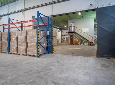 P1023023 | Pronájem - komerční objekt, sklad, 1 398 m²