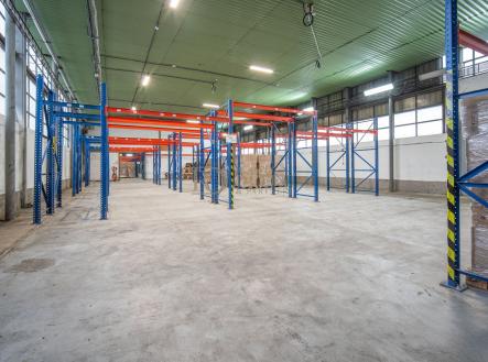 P1023021 | Pronájem - komerční objekt, sklad, 908 m²