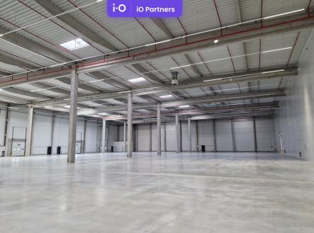 Nově postavené, moderní s nejvyššími standardy | Pronájem - skladovací prostor, 9 596 m²