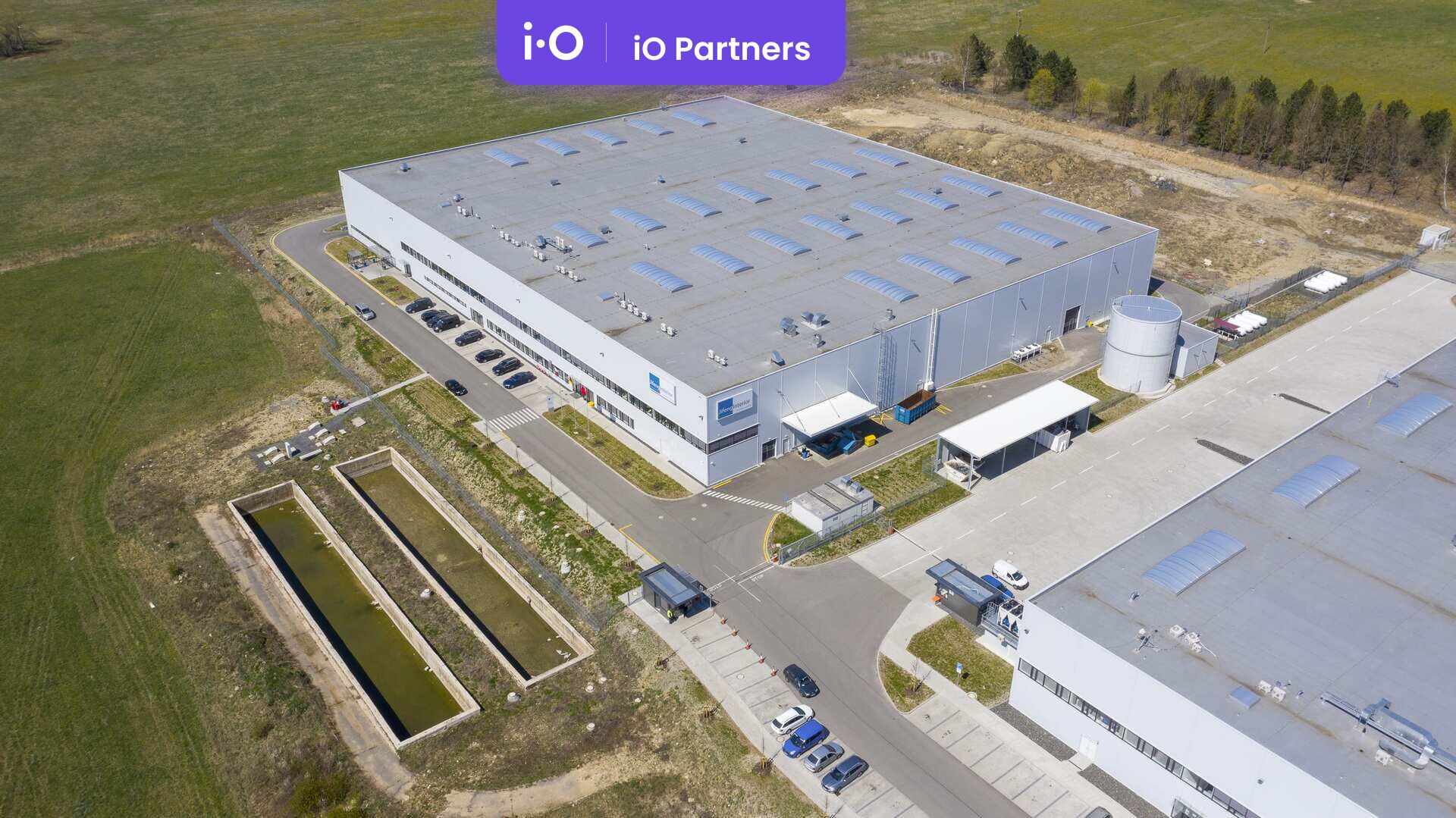 Pronájem - výrobně/ skladovací prostor, 4000 m² - 11741 m²