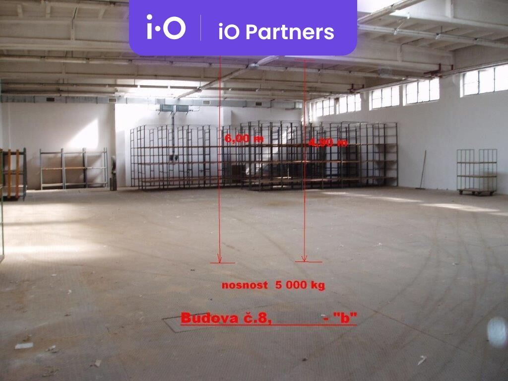 Pronájem - výrobně/ skladovací prostor, 457 m² - 1677 m²