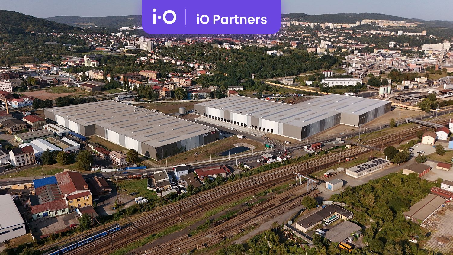 Pronájem - výrobně/ skladovací prostor, 4000 m² - 18757 m²