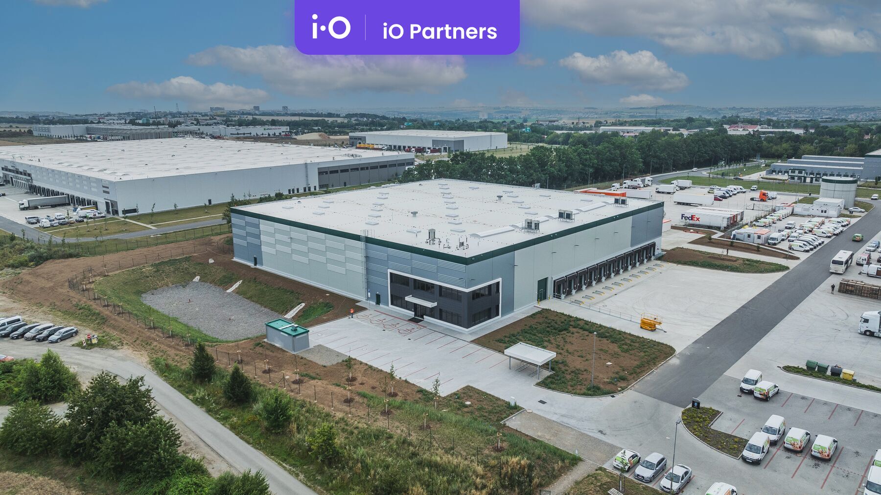 Pronájem - výrobně/ skladovací prostor, 2000 m² - 5437 m²