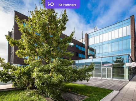 Pronájem - skladovací prostor, 2 821 m²
