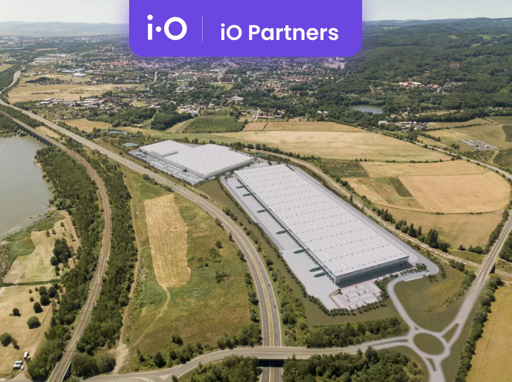 Pronájem - výrobně/ skladovací prostor, 4300 m²