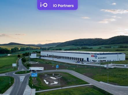 Pronájem - skladovací prostor, 13 000 m²