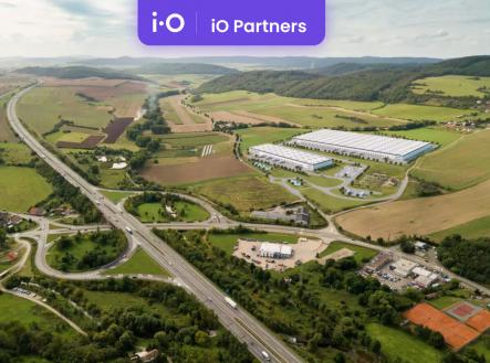 Pronájem - skladovací prostor, 13 000 m²